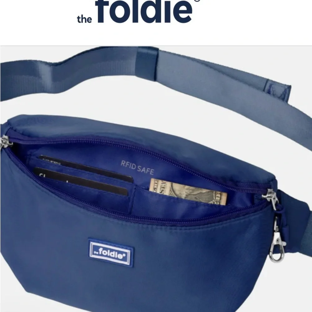 The Foldie Navy Crossbody Bag NWT - Picture 4 of 8